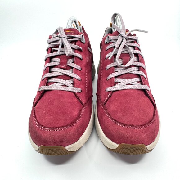 Clarks Shoes Womens 8.5 Wine Suede Wave 2.0 Lace Waterproof Walking Wavewalk Low - Picture 3 of 9